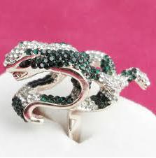 Fashion Jewelry Snake Alloy with Crystal Ring